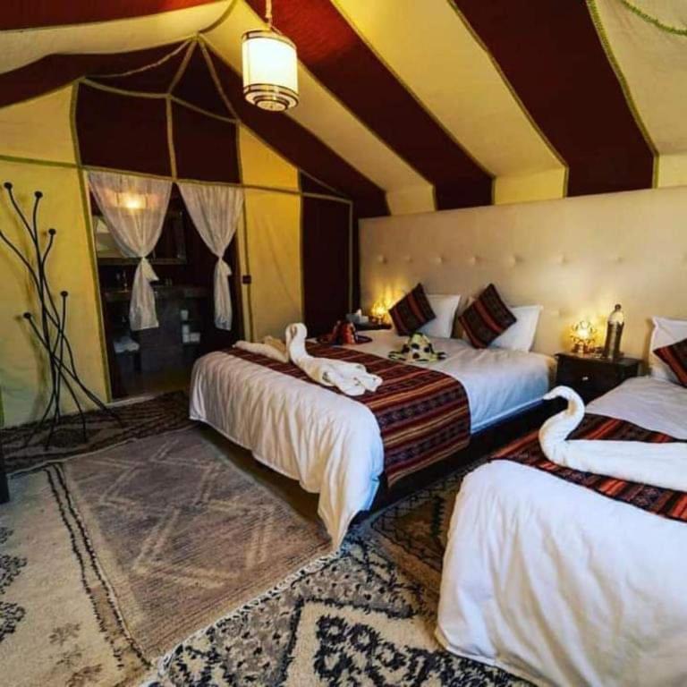 Sahara Safari Camp Hotel Мерцуга Екстериор снимка
