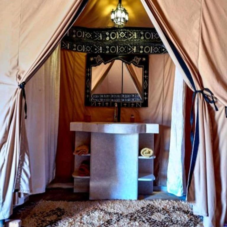 Sahara Safari Camp Hotel Мерцуга Екстериор снимка