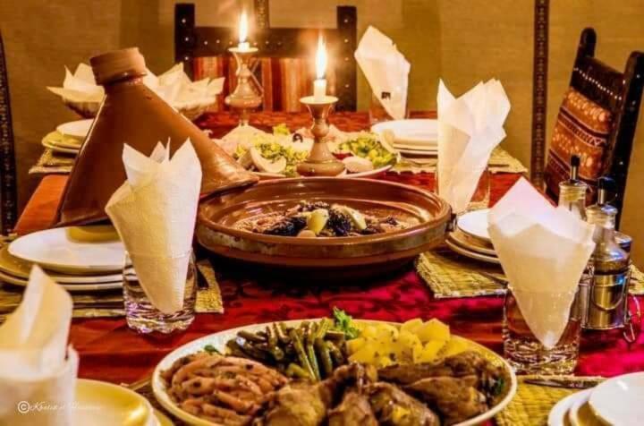 Sahara Safari Camp Hotel Мерцуга Екстериор снимка