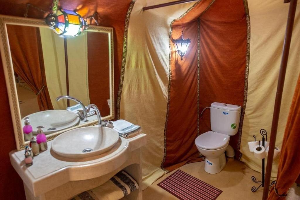 Sahara Safari Camp Hotel Мерцуга Екстериор снимка