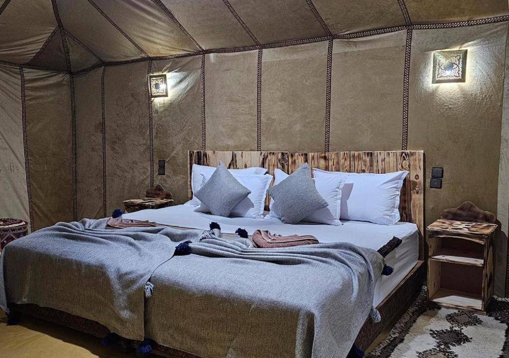 Sahara Safari Camp Hotel Мерцуга Екстериор снимка