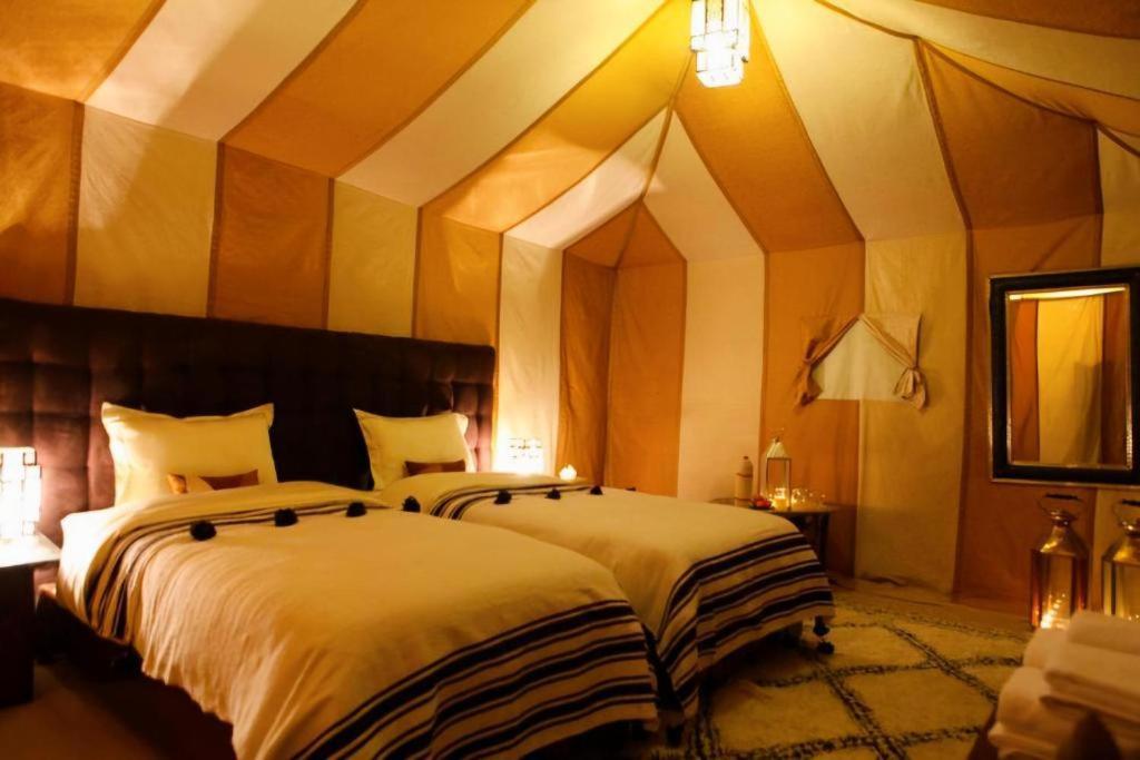 Sahara Safari Camp Hotel Мерцуга Екстериор снимка